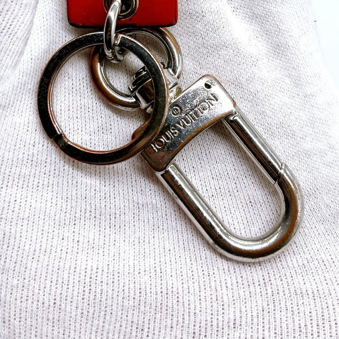 レア品　LOUIS VUITTON 付属品付き　シュプリーム キーホルダー