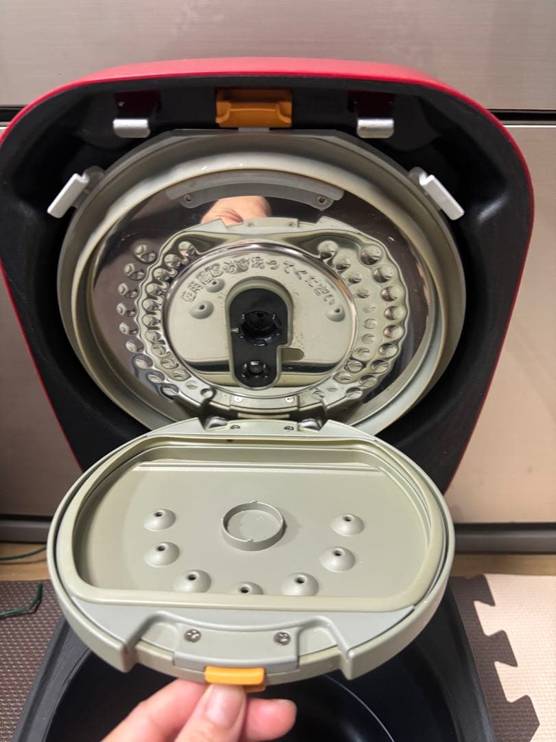 HITACHI 日立 IH炊飯器 RZ-TS106M - 2024年