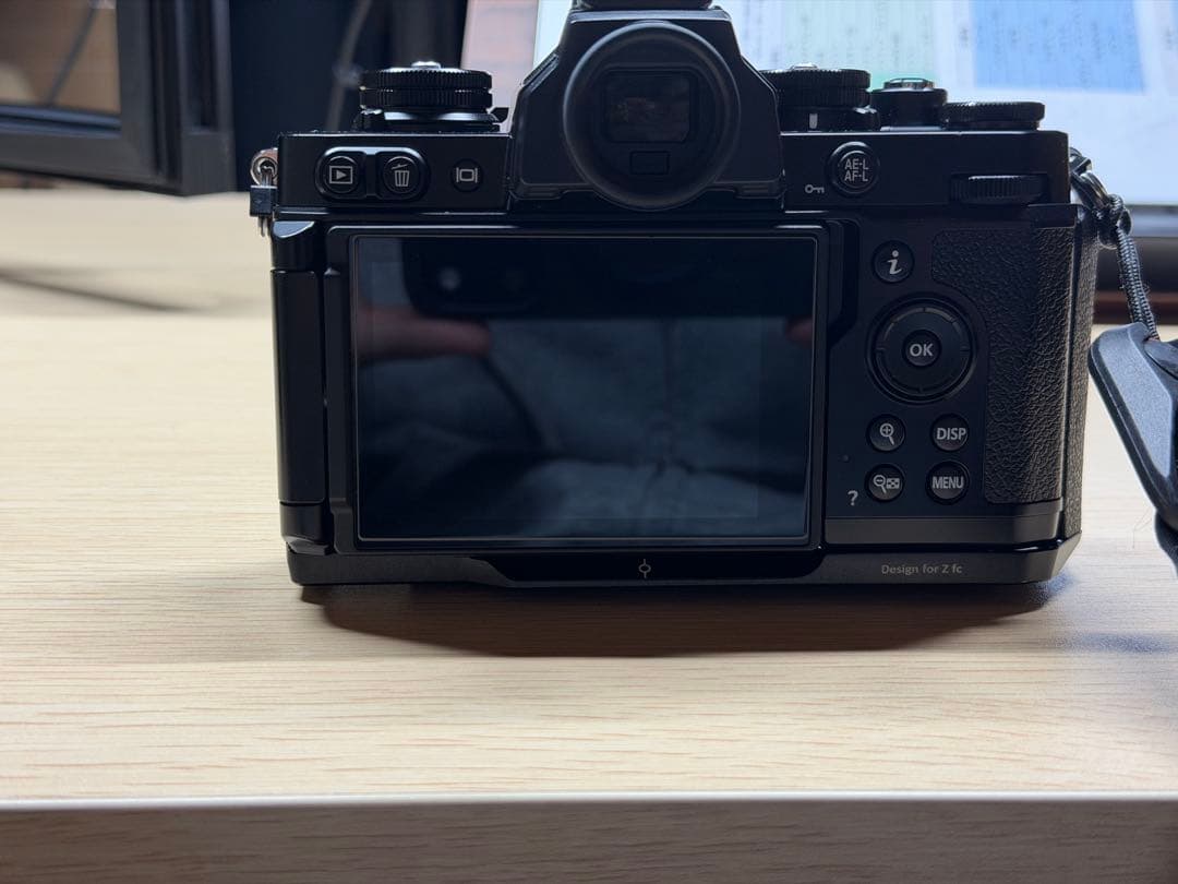 Nikon Z fc ミラーレスカメラ レンズ、スターターセット