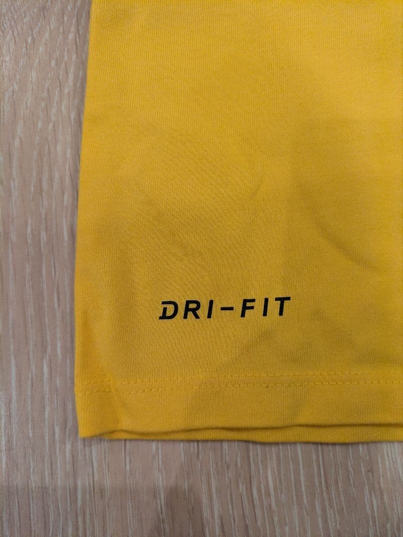 ナイキ　ニューエラ　レイカーズ　パーカー　タンクトップ　Tシャツ