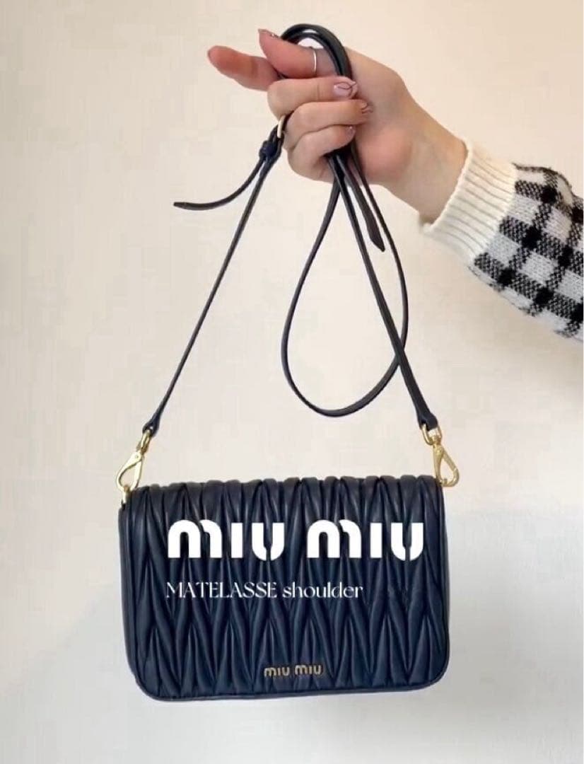 あ*き様 ❤️美品❤️miumiu マテラッセ ショルダーバッグ マグネット フ