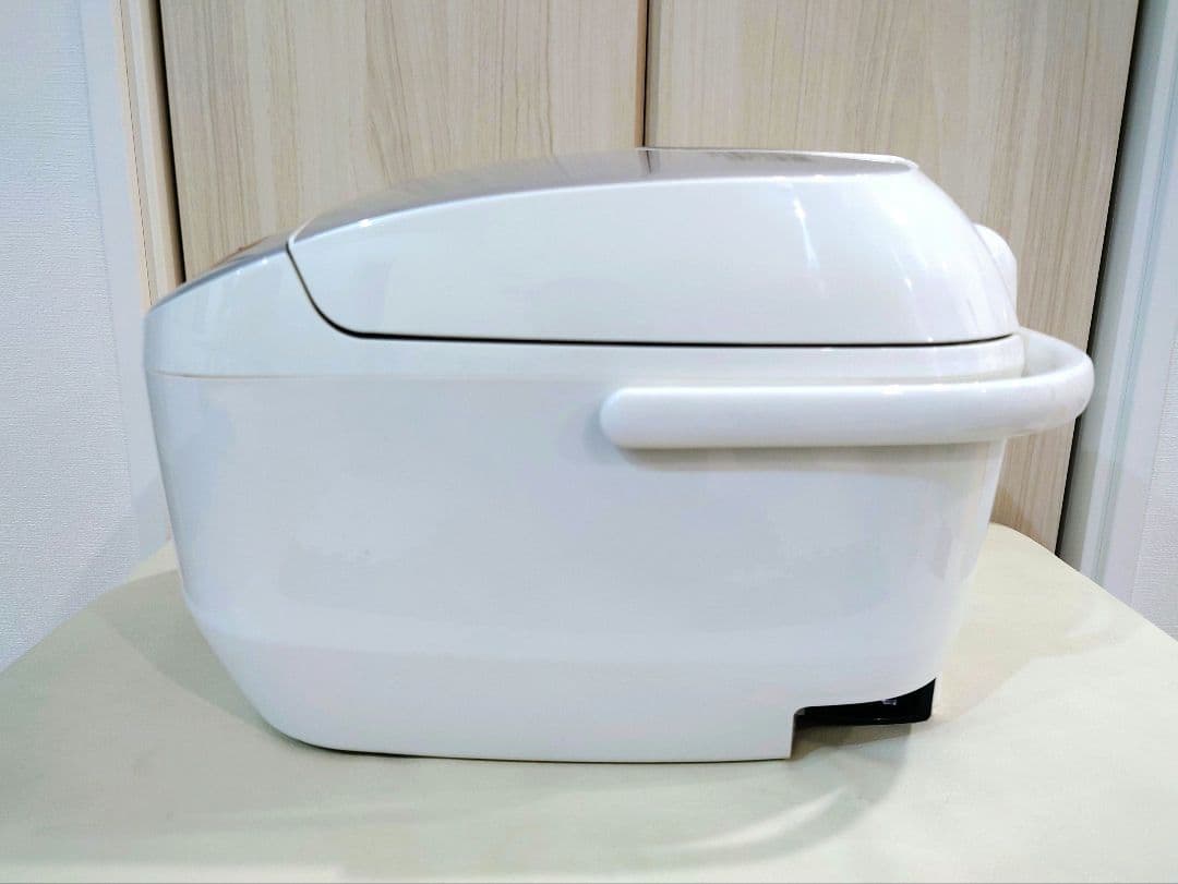 象印　マイコン炊飯ジャー　1升炊き　黒厚釜　ホワイト　NL-DS18