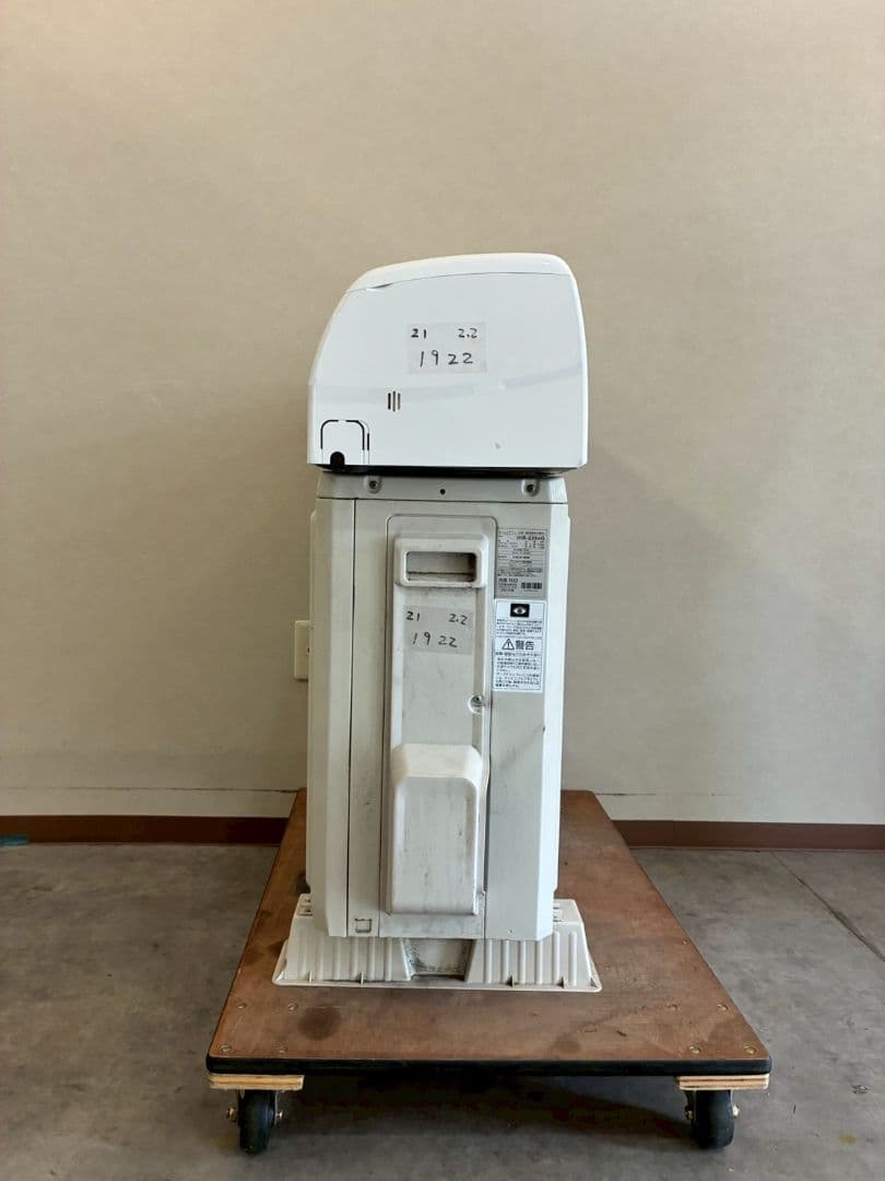 1922 アイリスオーヤマ【IHF-2204G】2021年 6畳 エアコン 中古