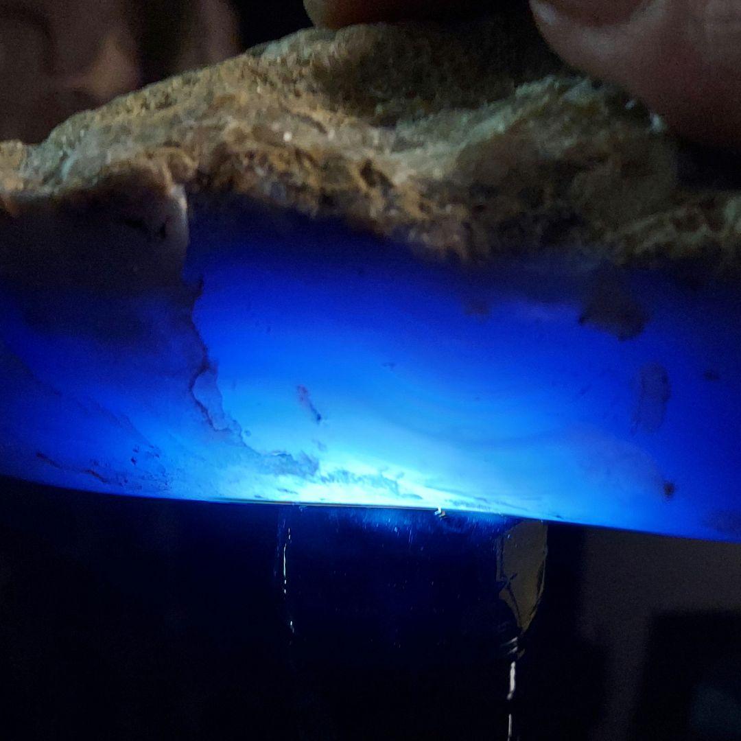 超レア！大きくてとても綺麗なブルーレースアゲート 瑪瑙メノー 原石表面磨き523