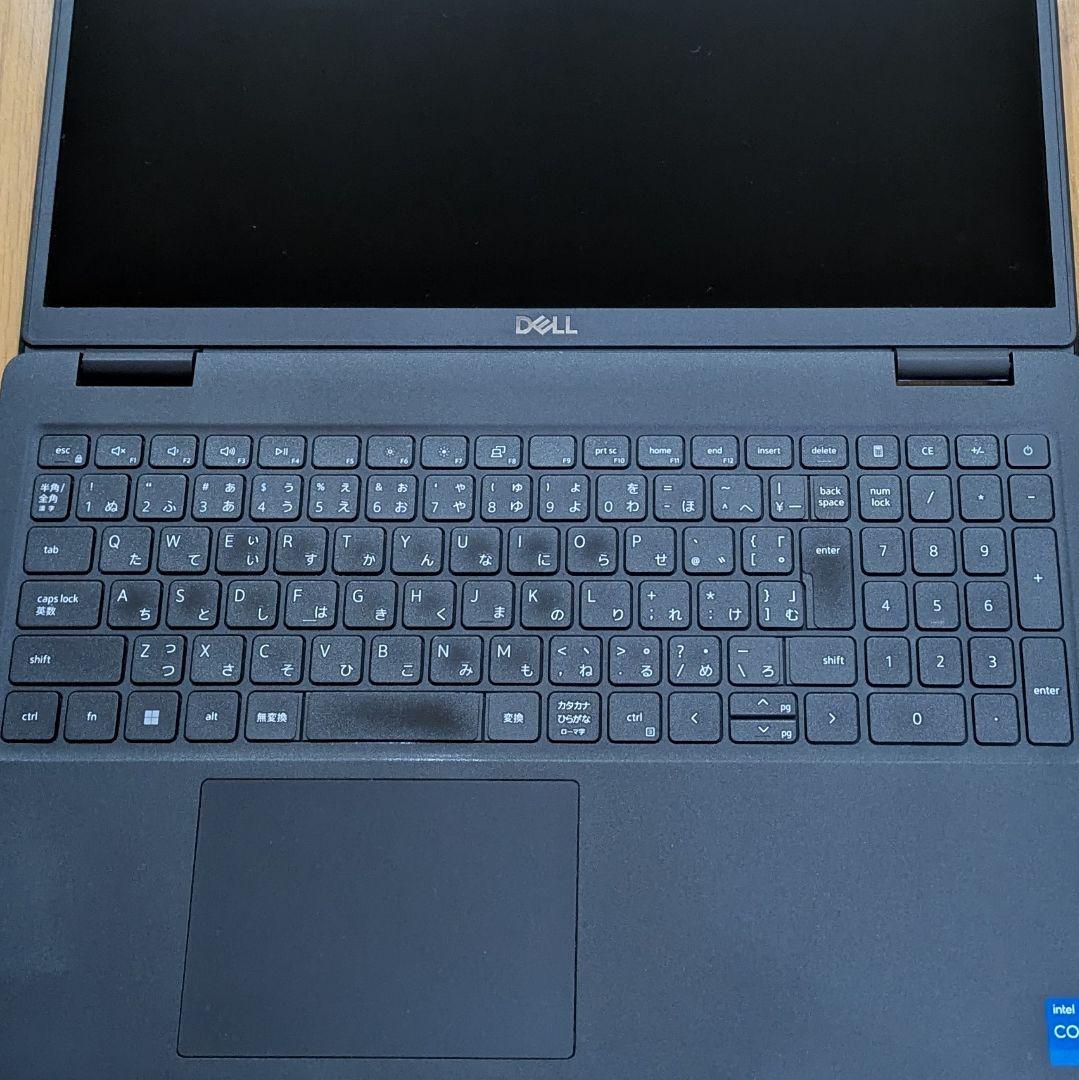 DELL Latitude 3520　Core i5 1145G7