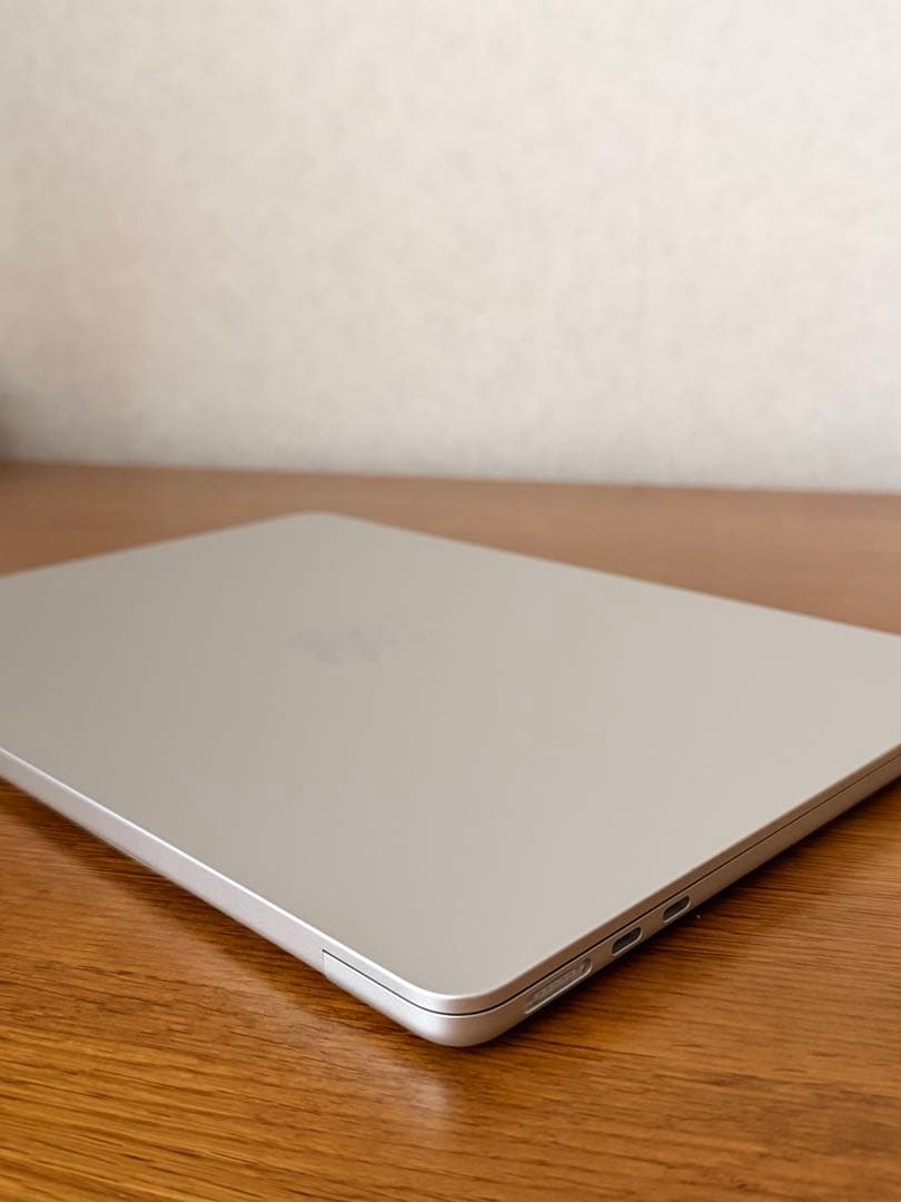 M2 MacBook Air 8GB 256GB USキーボード