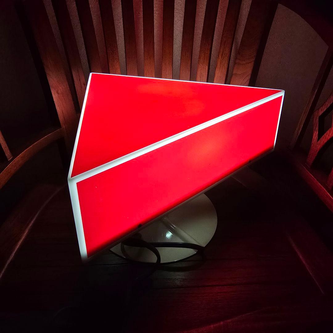 【貴重　レア物】たばこ電飾看板 プラスチック製 三角形 赤色 当時物 昭和レトロ