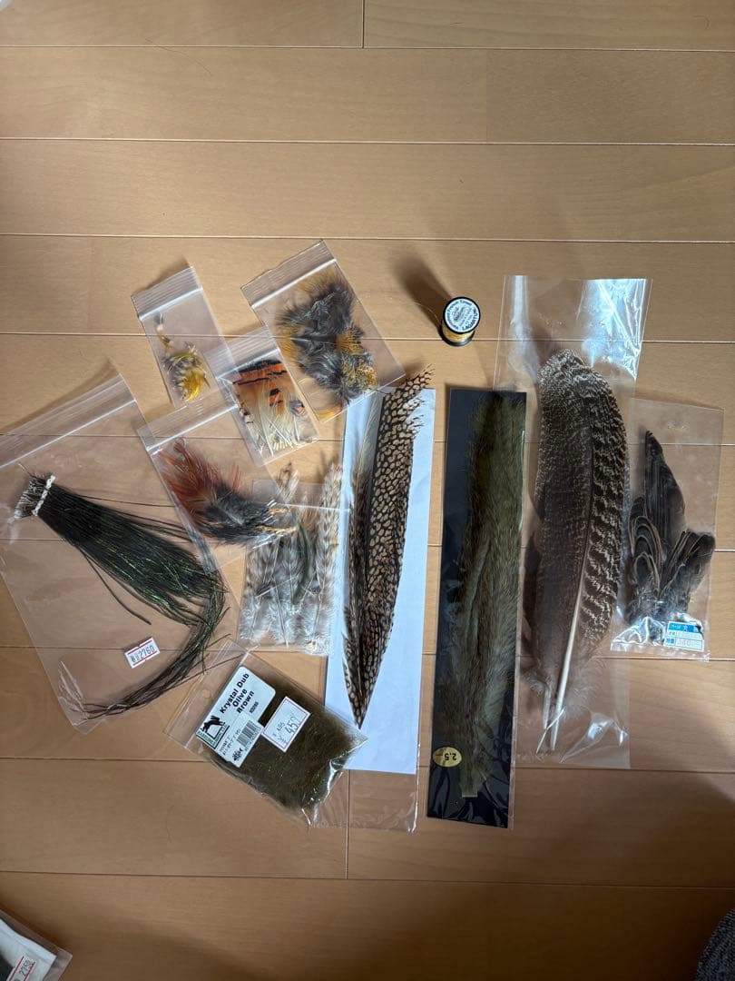 フライマテリアルセット（羽毛・ウール）