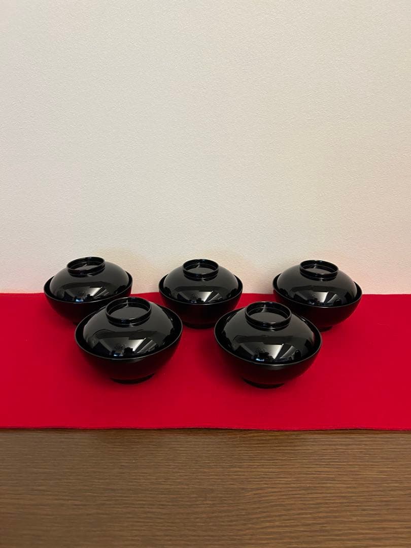 輪島塗　黒呂色蓋内銀地　紅葉蒔絵煮物椀五客