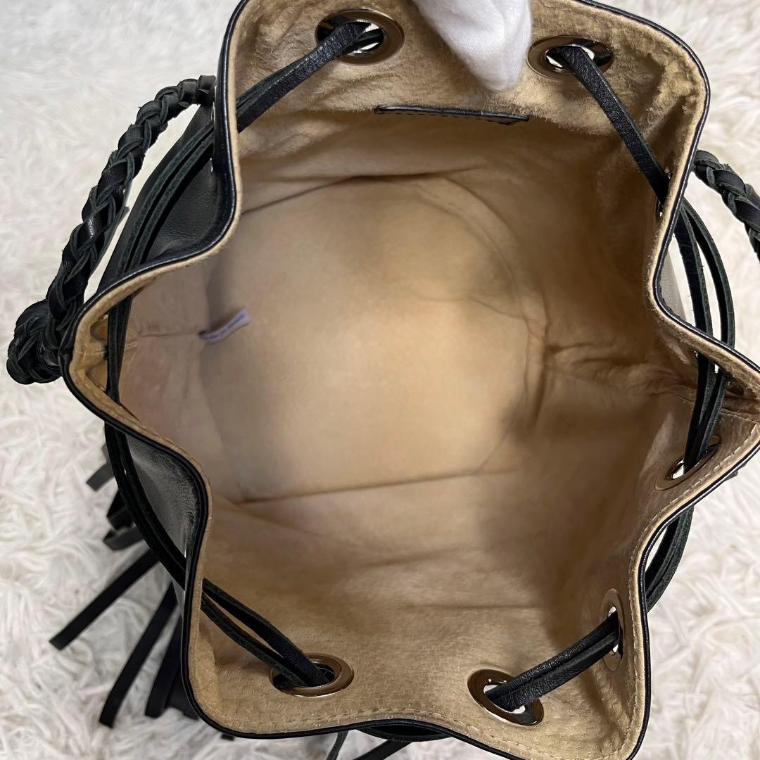 【美品】J＆M DAVIDSON ハンドバッグ　カーニバル　フリンジ　スタッズ