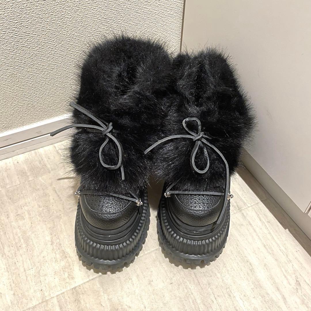 靴 YELLO RIBA PLATFORM SHORT BOOTS