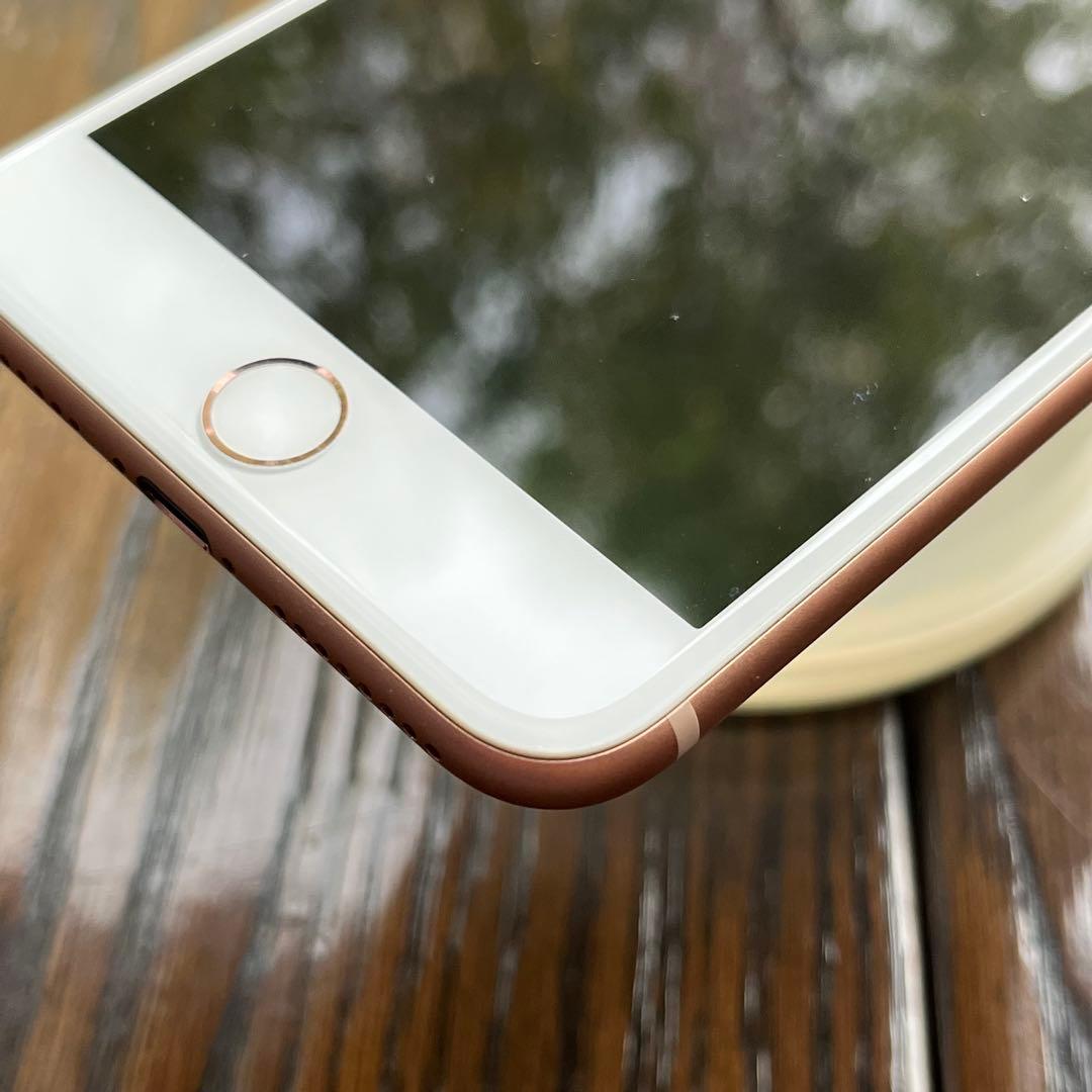 バッテリー91% iPhone 8 Plus ゴールド SIMフリー