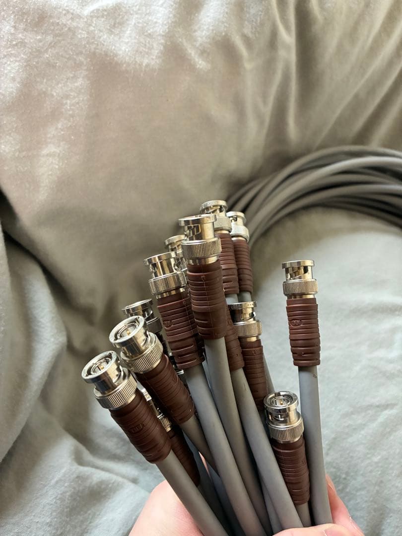 タツタ立井TCX-5CFWS BNCケーブル 1.3m グレー 15本