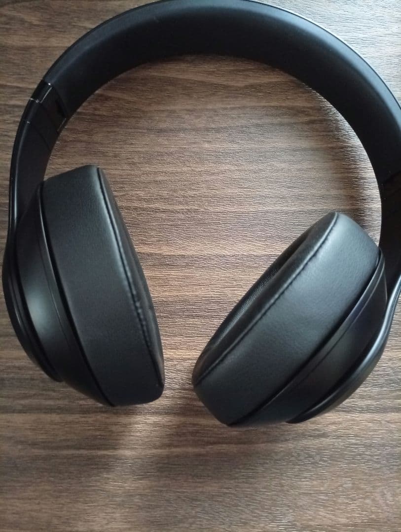 Beats studio3 wireless ワイヤレスヘッドホン