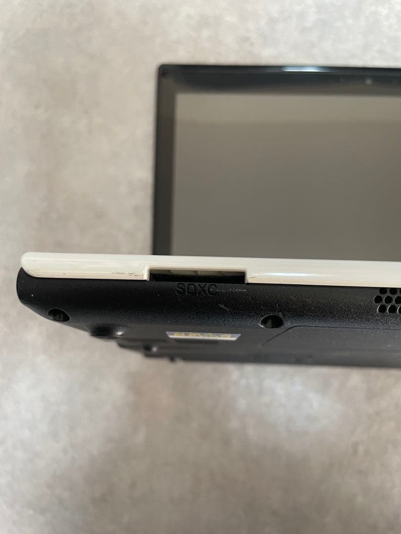 NEC ノートパソコン　13.3インチ Windows11 Office2021