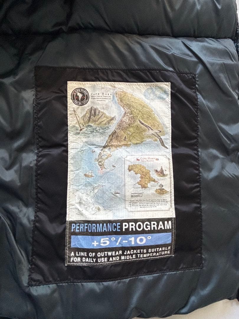 【新品】CAPE HORN ケープホーンダウンベスト ROCA 48