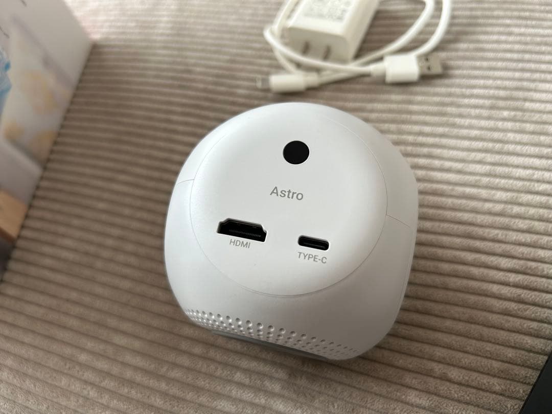 Anker Astro Pocket Cinema 本体