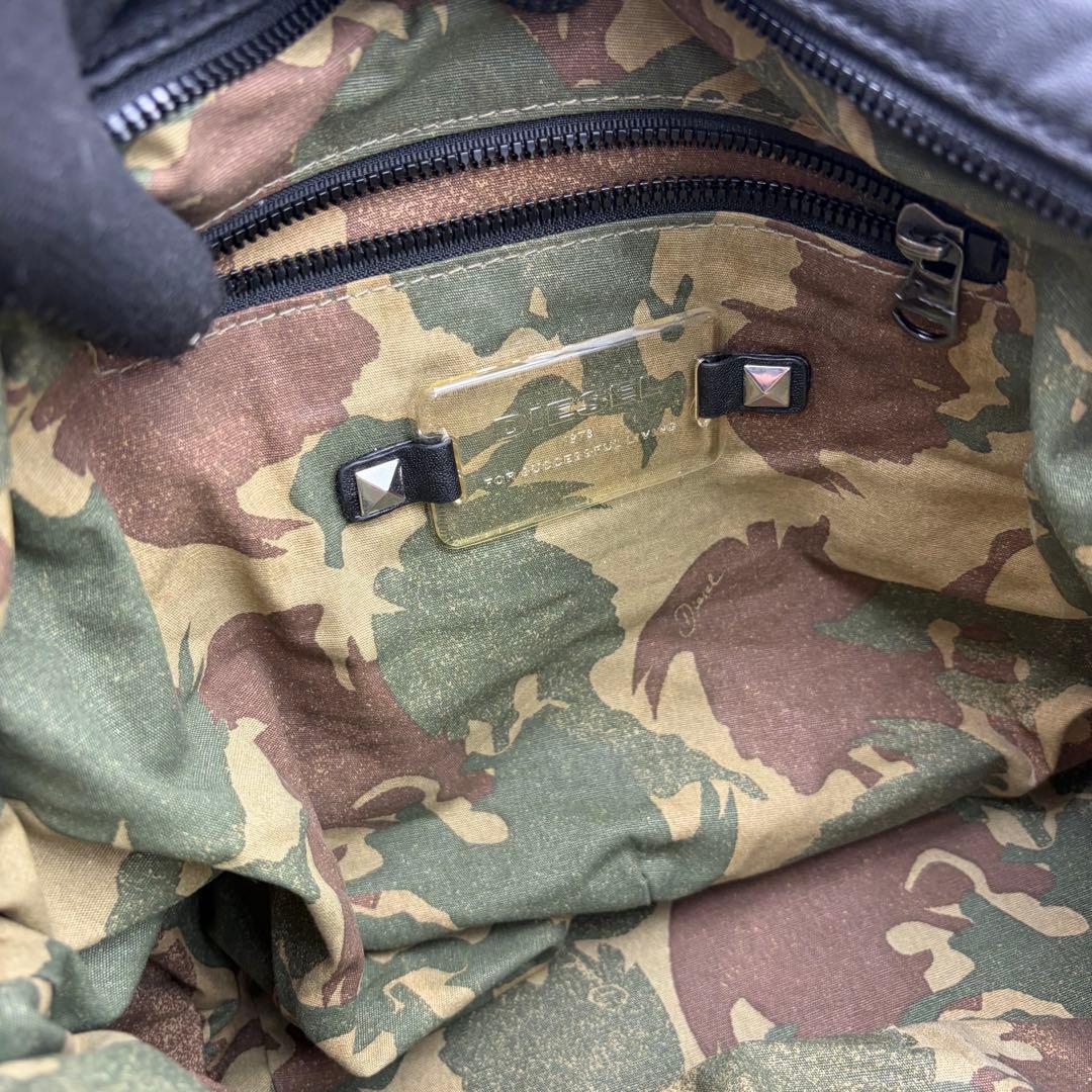 ディーゼル ショルダーバッグ y2k 90s レザー メタルロゴ ブラック 迷彩