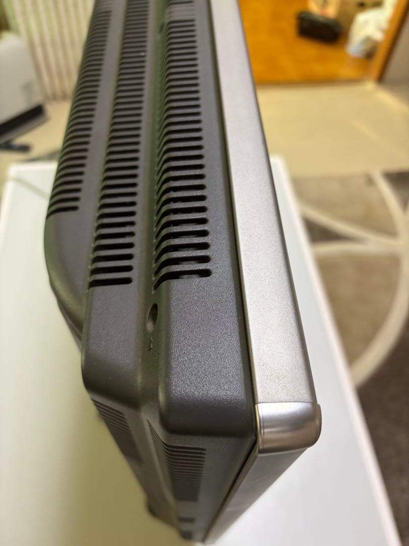 亀山モデルAQUOS ＬＣ-37CX1W 中古品　引取り専用