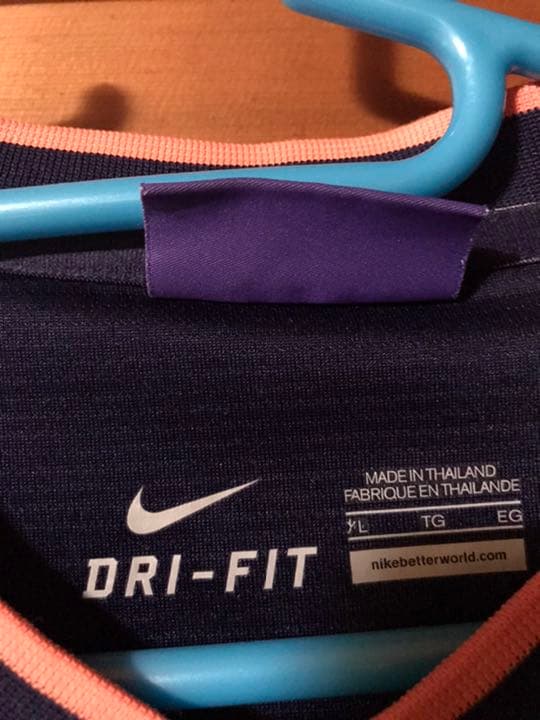 即購入OK様　サッカーJリーグサンフレッチェ広島　ユニフォームトレーニングウェア