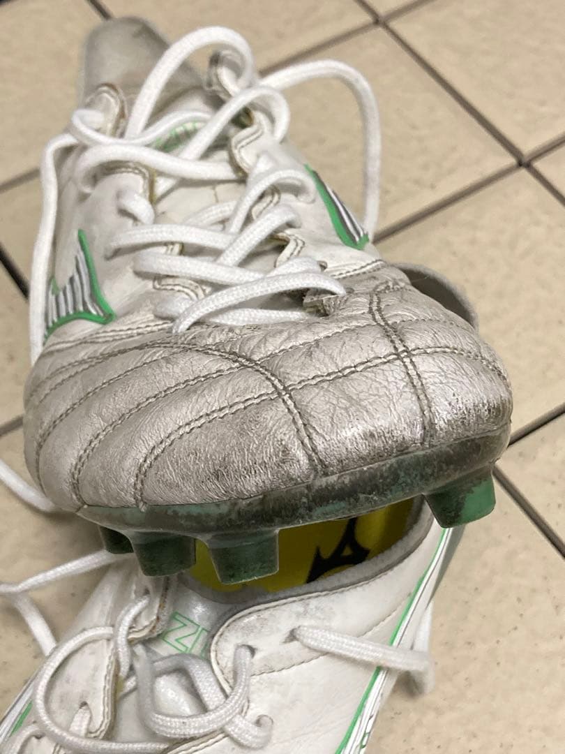 ミズノ モレリアネオ3 サイズ28センチ