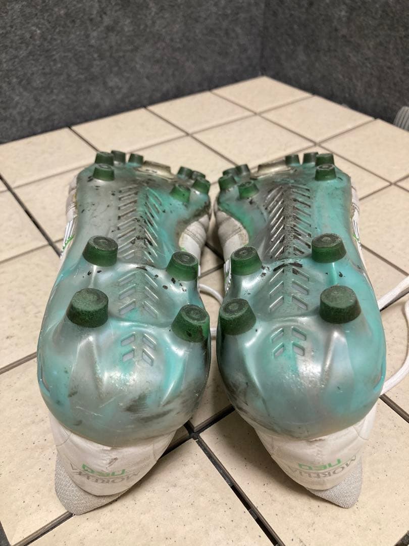 ミズノ モレリアネオ3 サイズ28センチ