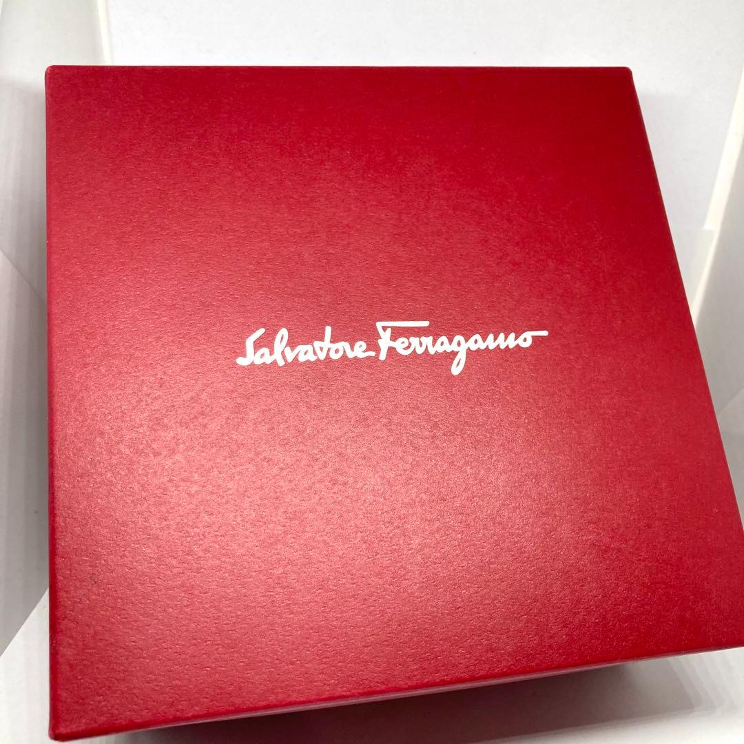 Salvatore Ferragamo ダブルガンチーニ ラインストーン ベルト