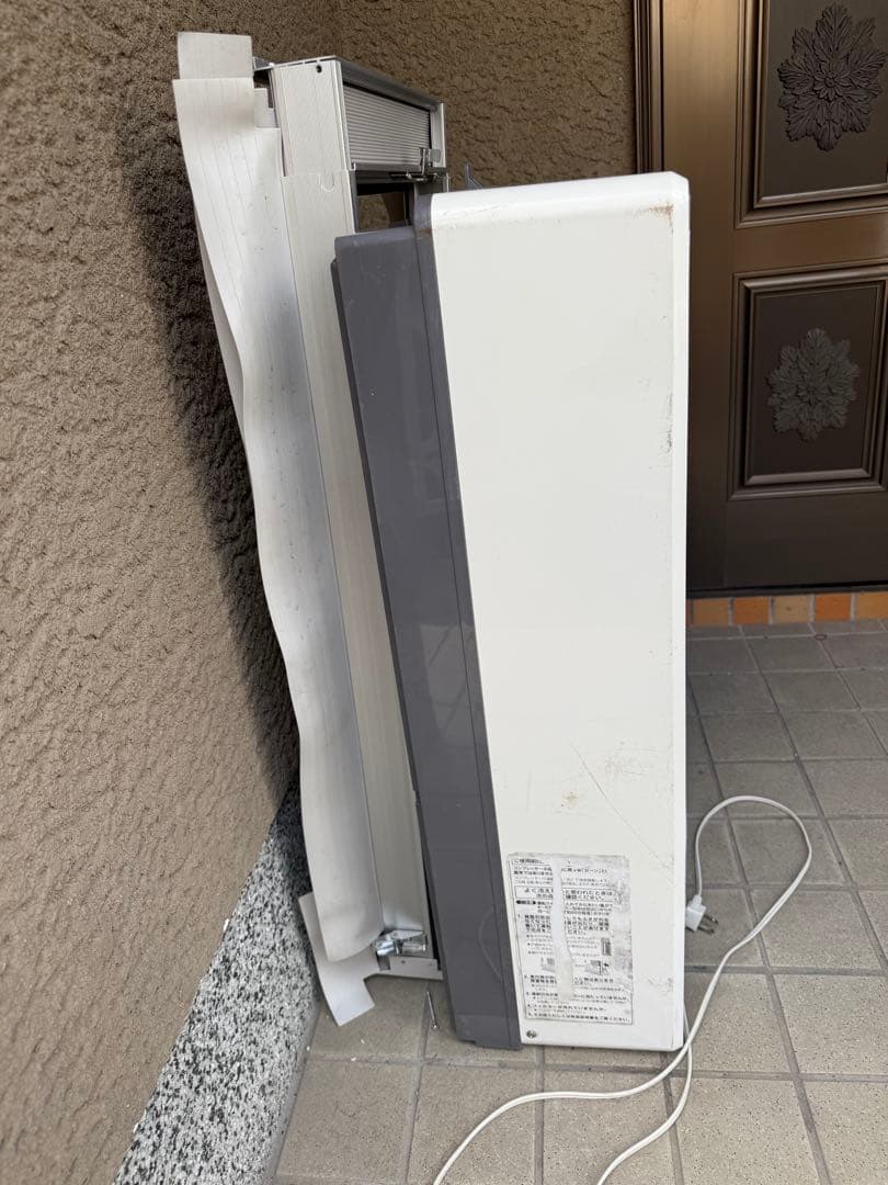 窓用エアコン ホワイト　KAW-1902