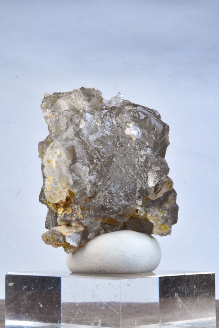 ザギ・マウンテンクォーツ スモーキーアイスクリスタル01