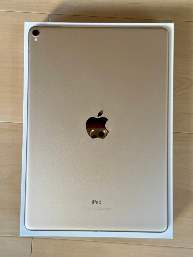 美品 iPad Pro 10.5 256GB Wi-FiGoldMPF12J/A