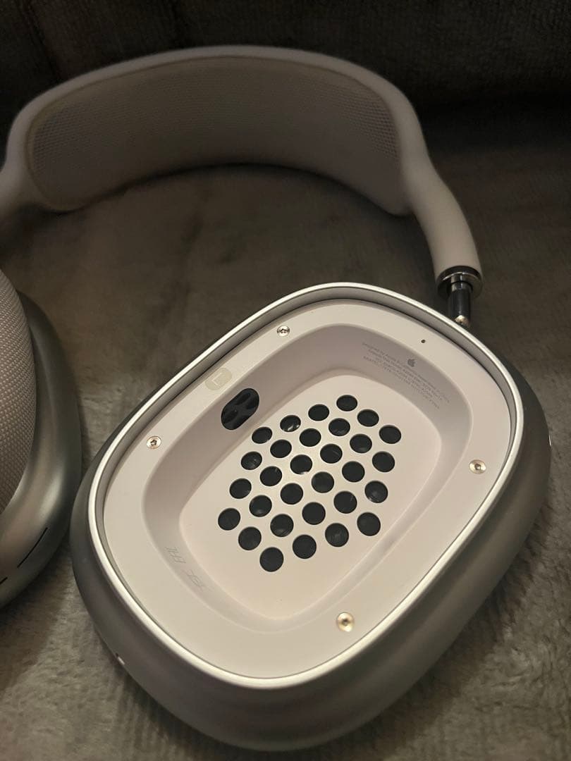 AirPodsMAX シルバー