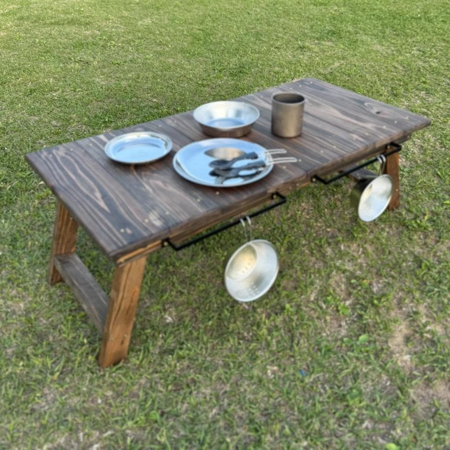 キャンプテーブル 折りたたみ 幅84cm ローテーブル室内兼用 アイアンバー付き