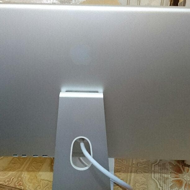 apple Cinema HD Display 【M9178J/A】 23インチ