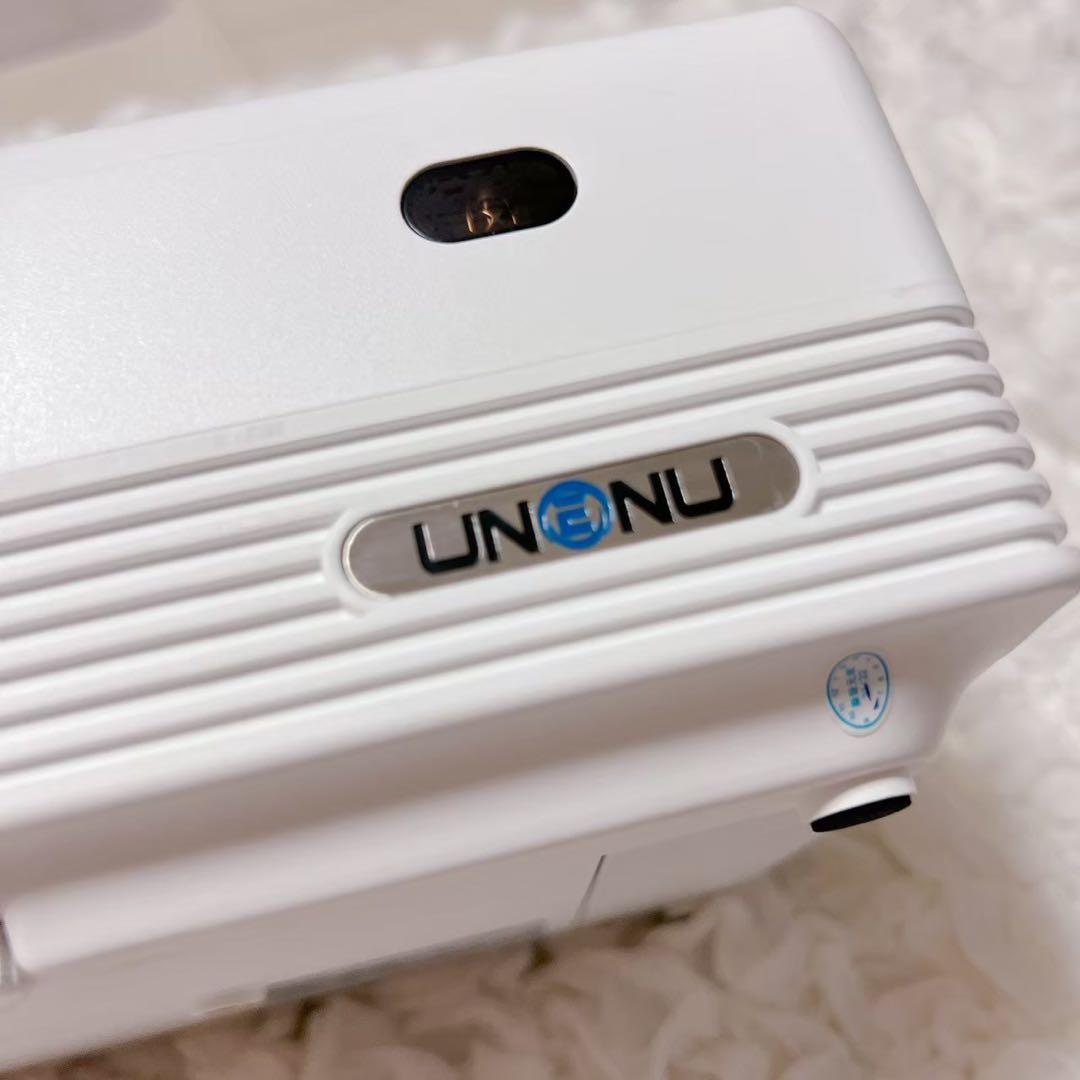 UNENU プロジェクター 小型 9200lm WiFi
