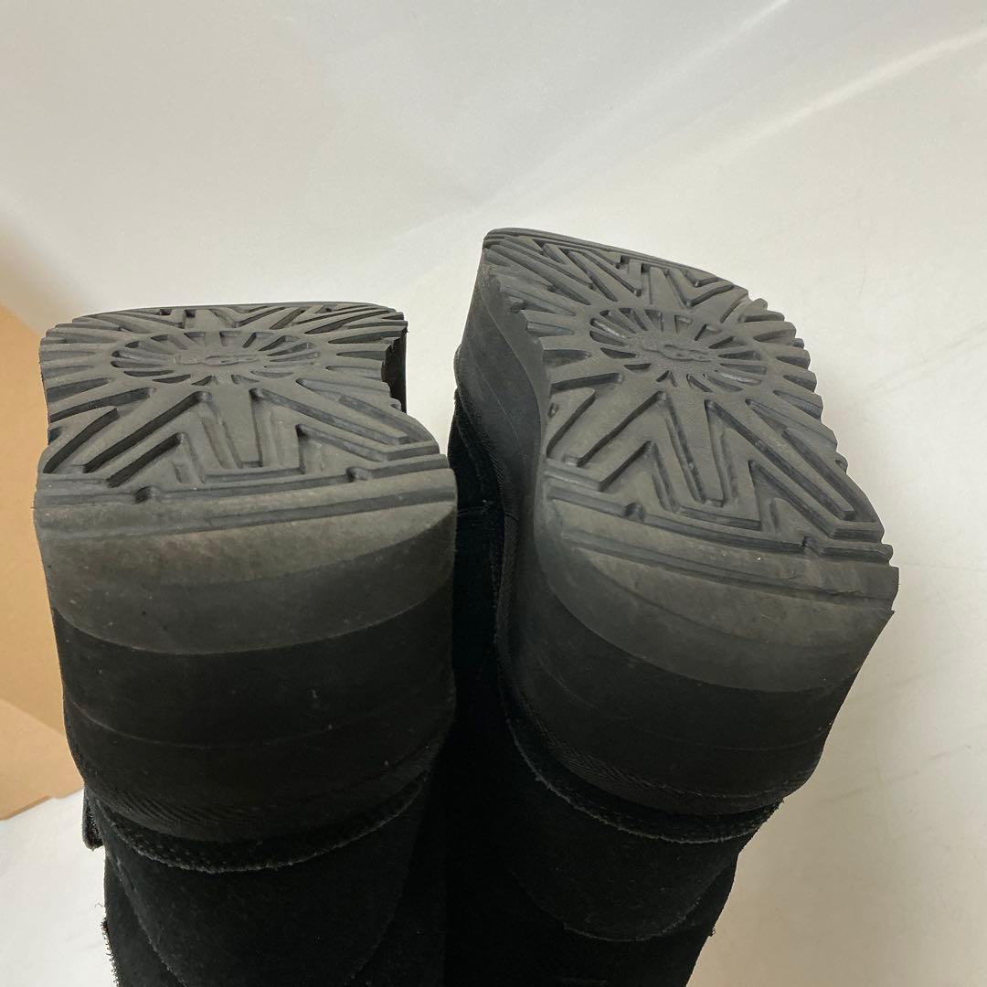 UGG ニューメル チャッカブーツ　プラットフォーム ムートンブーツ 厚底