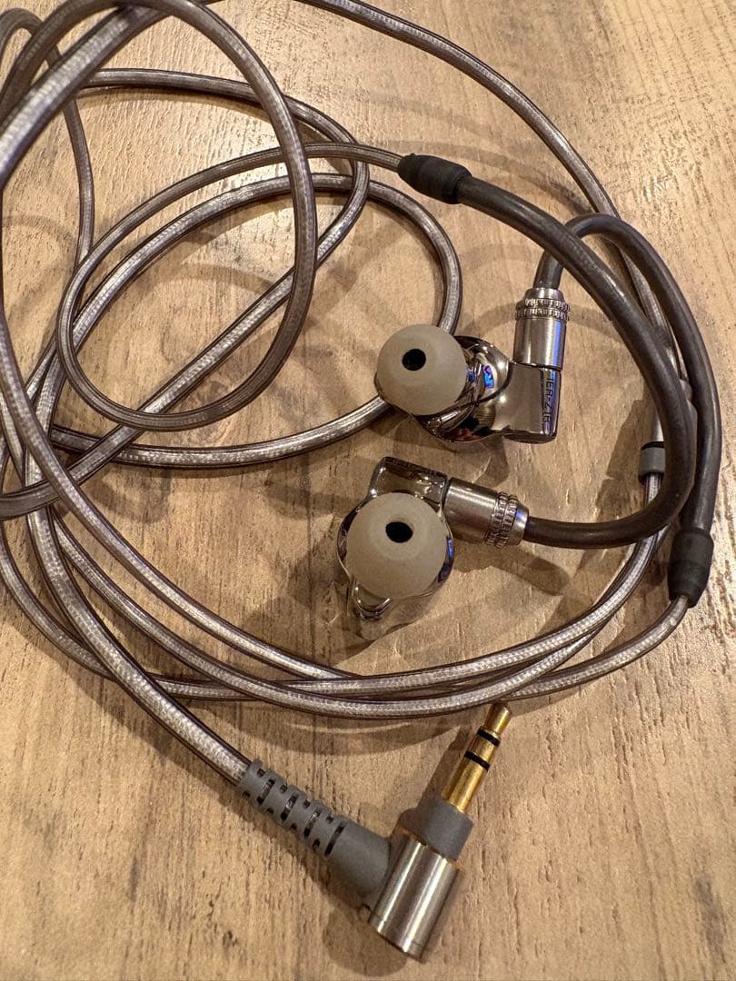 【美品】SONY IER-Z1R イヤホン ソニー