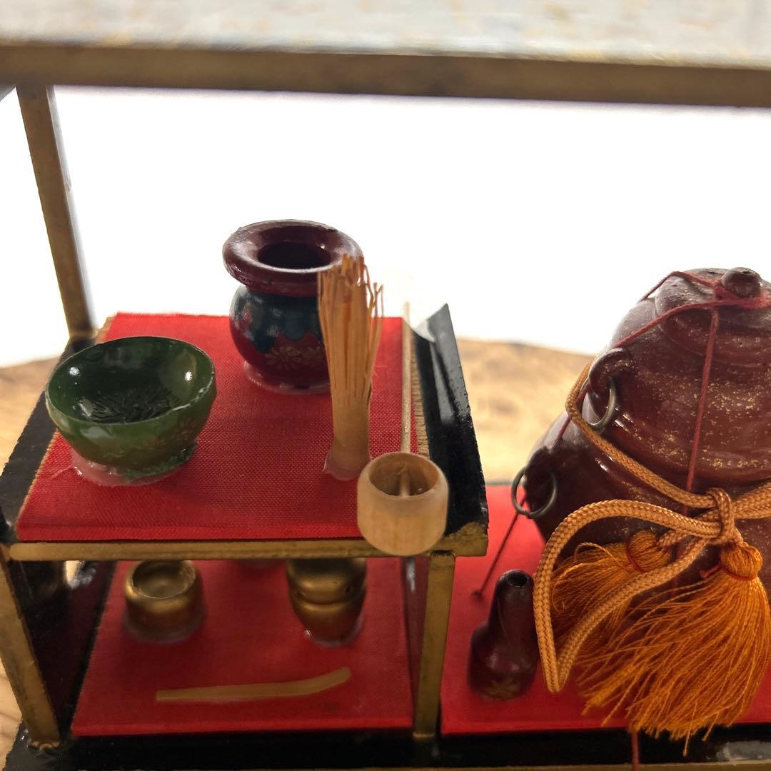 レトロ　木製雛道具　木製蒔絵雛人形道具　三荷揃　鏡台　針箱　台子　火鉢　雛祭り