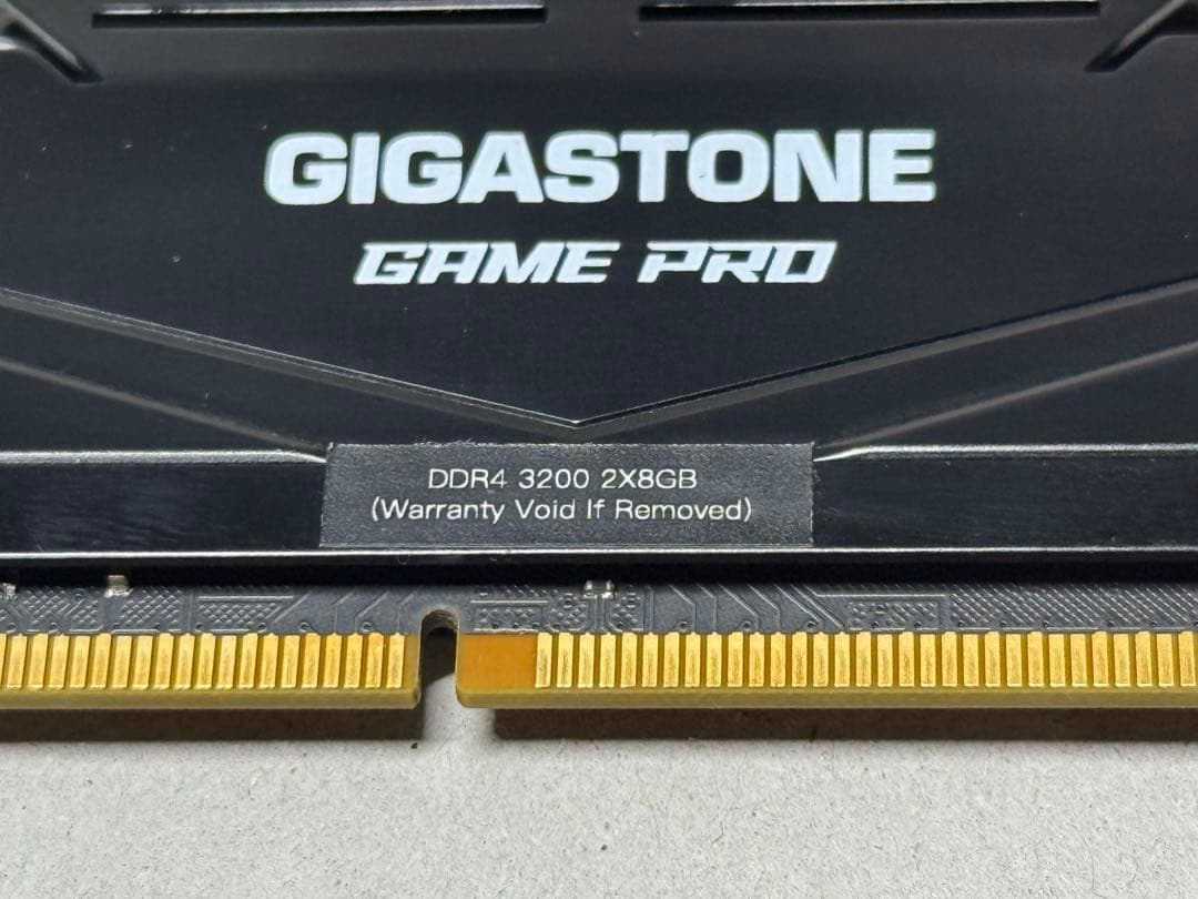 DDR4 3200 8GB 2枚　GIGASTONE GAMEPRO