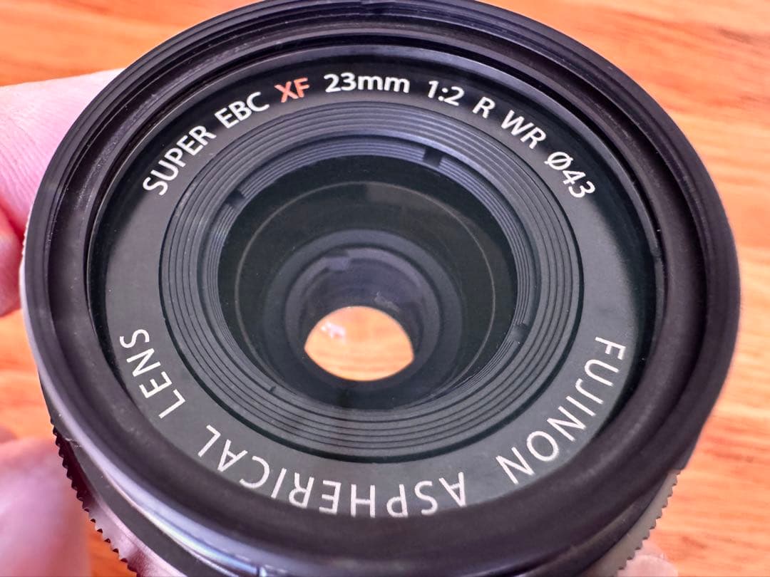 FUJIFILM XF23mmF2 R WR レンズフード付属