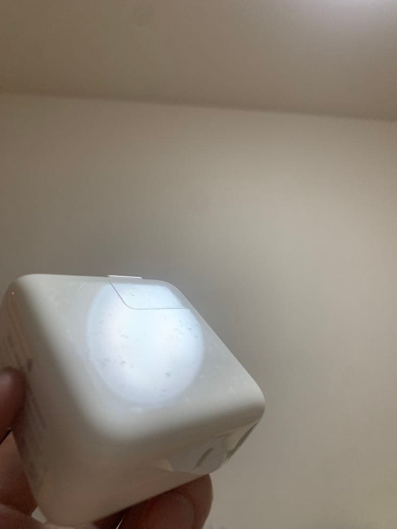 MacBookAir2018モデル128GBシルバー 充電器箱付充放電172回