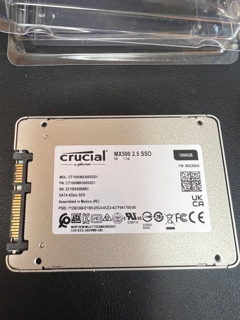 クルーシャルSSD　1000G 中古品【健康状態99％・国内正規品】