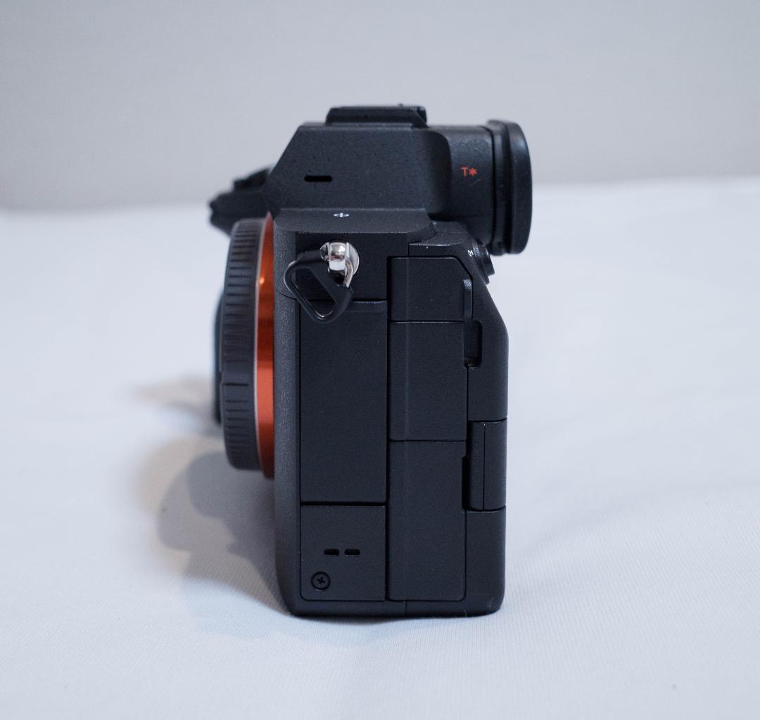 【極上美品】 SONY α7Ⅳボディ ILCE-7M4