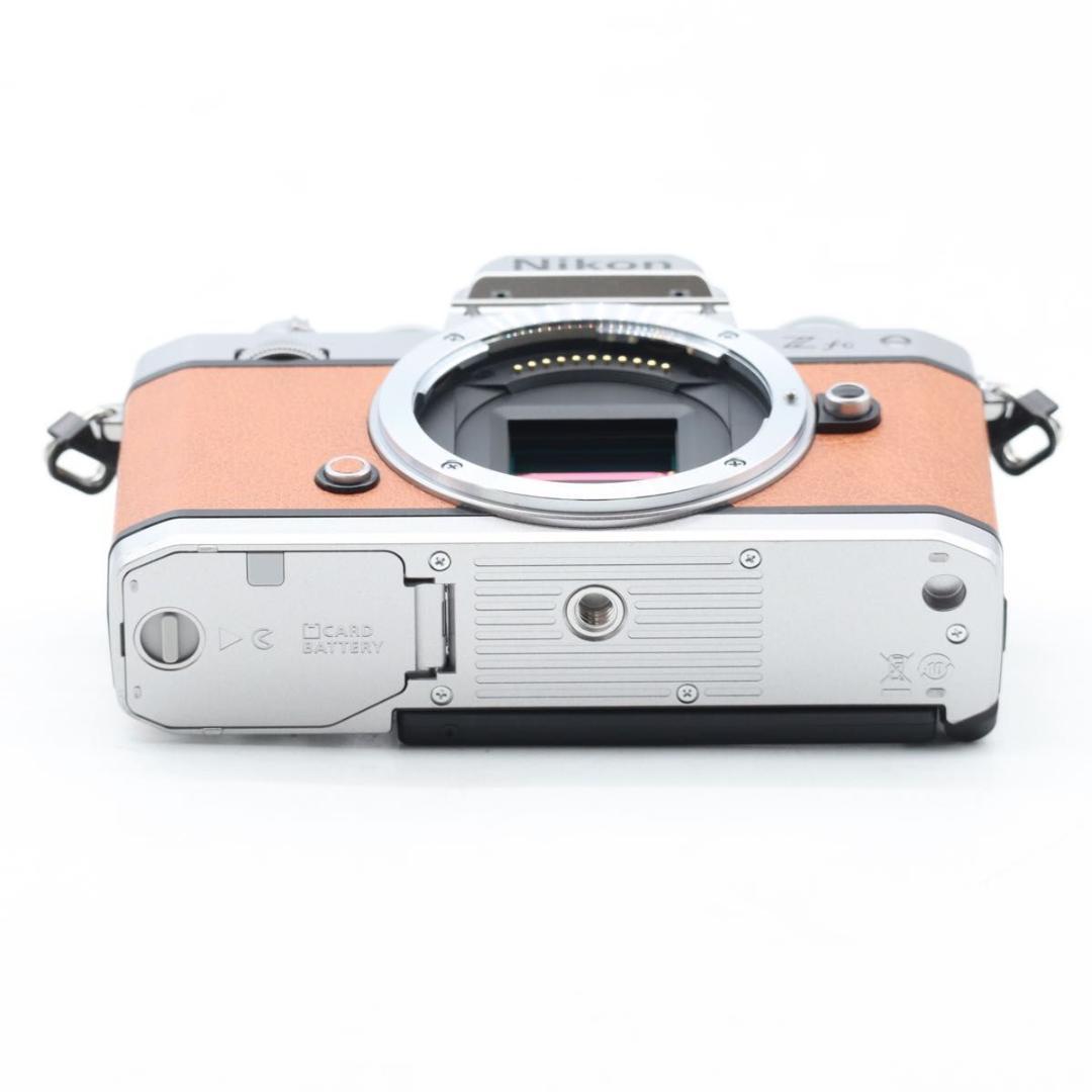 【ショット数78回】Nikon Z fc ボディ アンバーブラウン