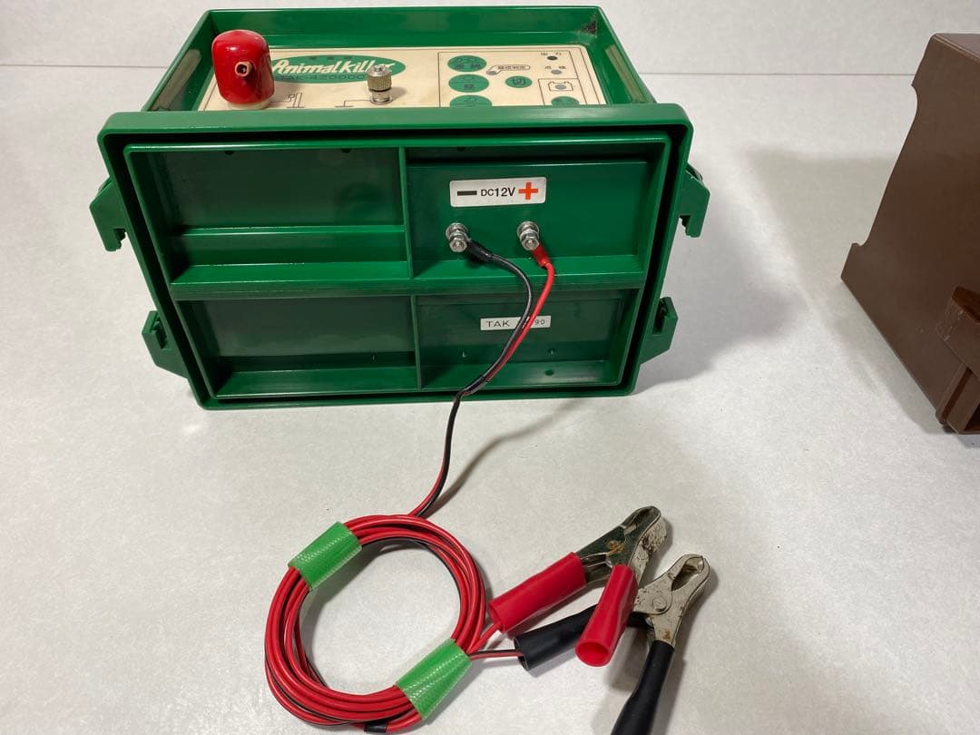 電柵器　電柵　電気柵　本器　アニマルキラー　TAK-4200DC1 バッテリー