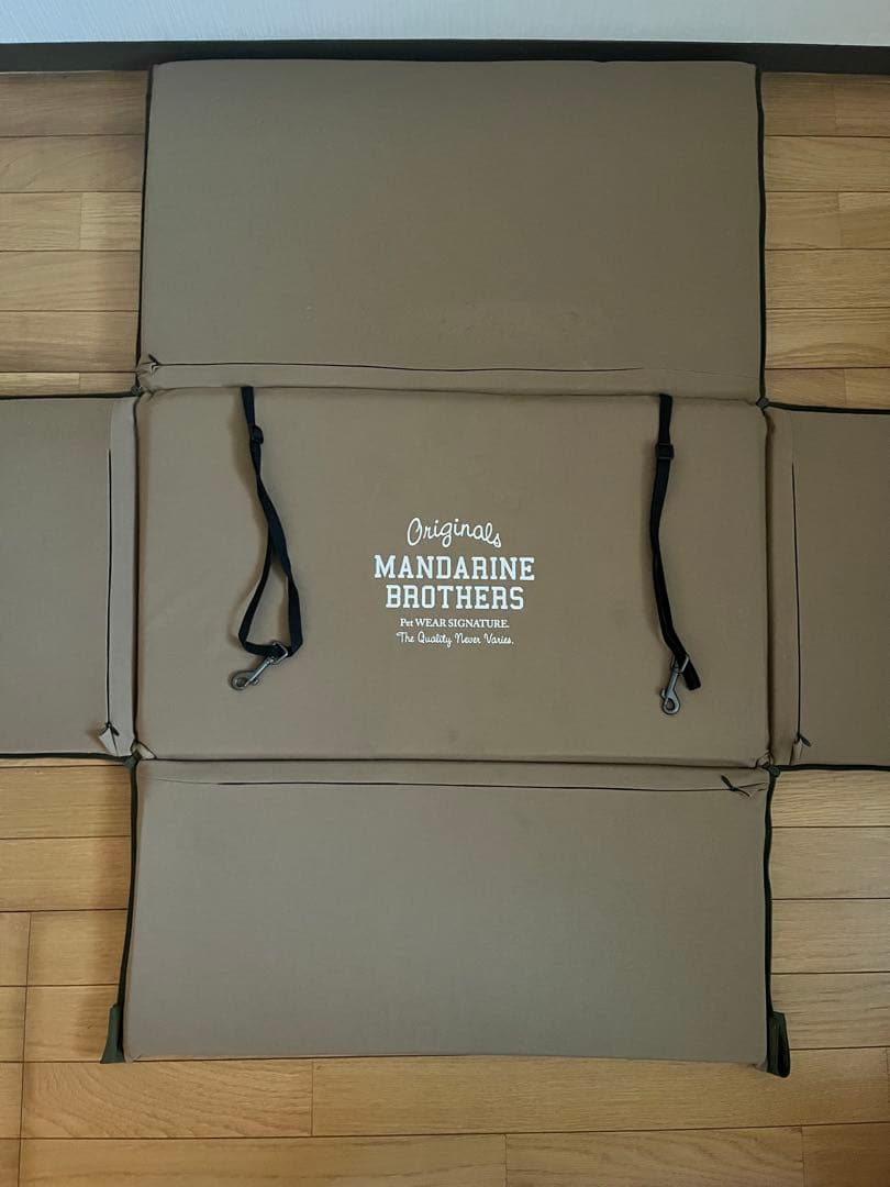 MANDARINE BROTHERS 犬用ベッド オリーブグリーン