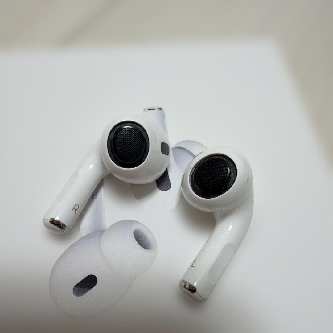 Apple第2世代 AirPodsPro USB-C イヤーチップ付き