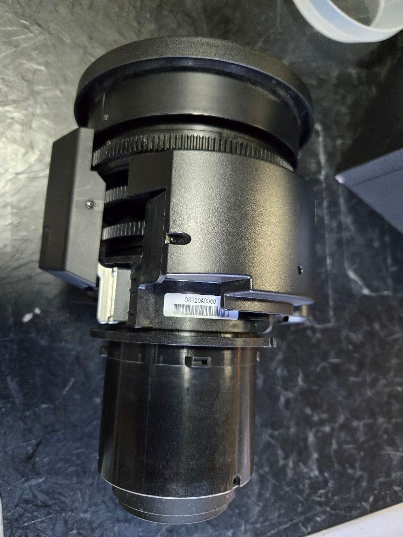 プロジェクター Epson ELPLW05