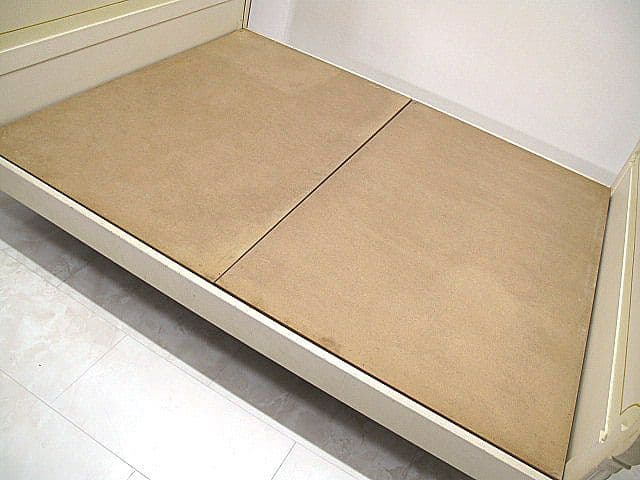 ヴィンテージ　イタリア製　ロココ様式クイーンサイズベッドフレーム 　装飾　彫刻