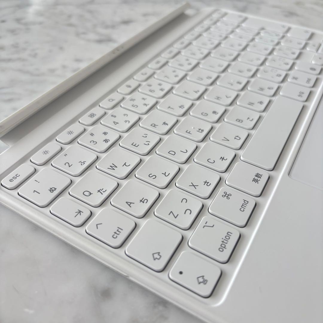 【美品】iPad10*Magic Keyboard Folio*MQDP3J/A