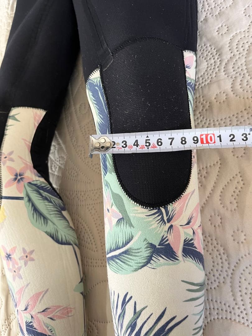 ROXYウエットスーツ　5mm